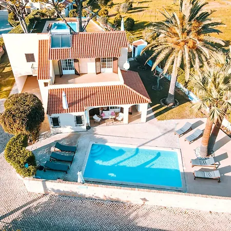 Angelica - Cozy Villa *