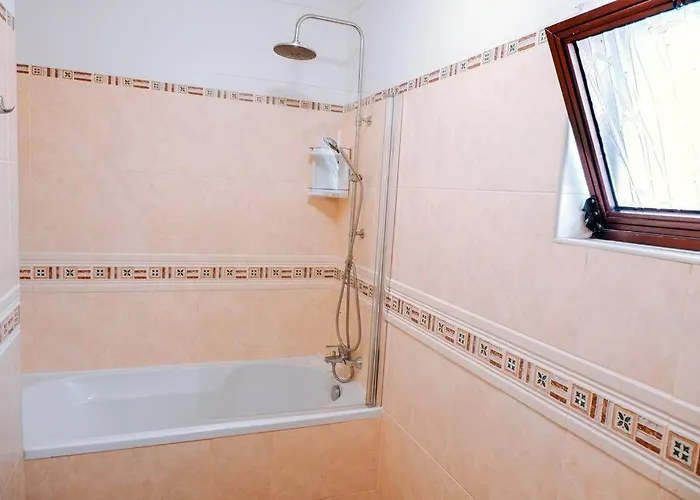 Angelica - Cozy Villa Albufeira